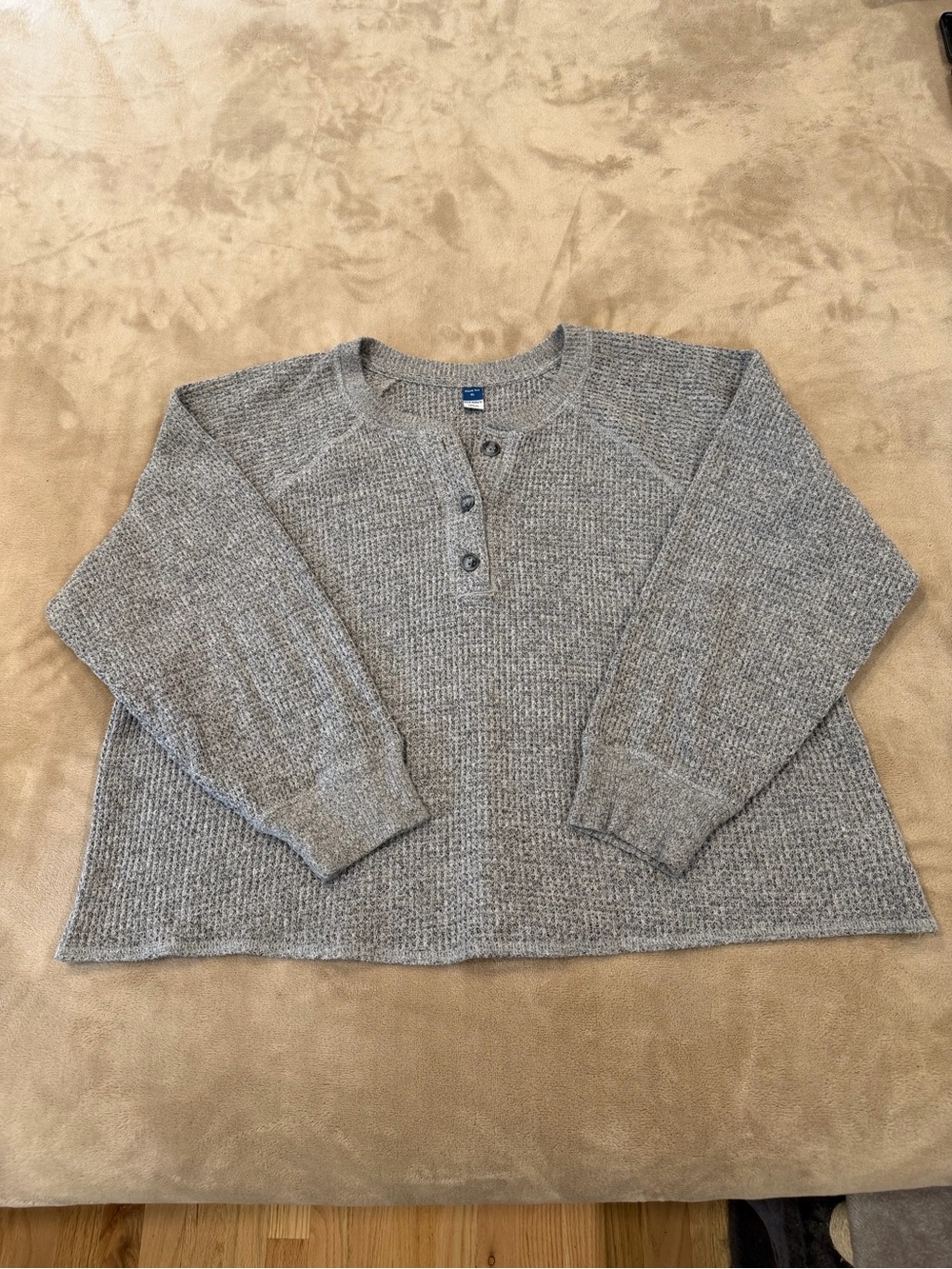 Old Navy Women’s Gray Henley Waffle-Knit Sweater